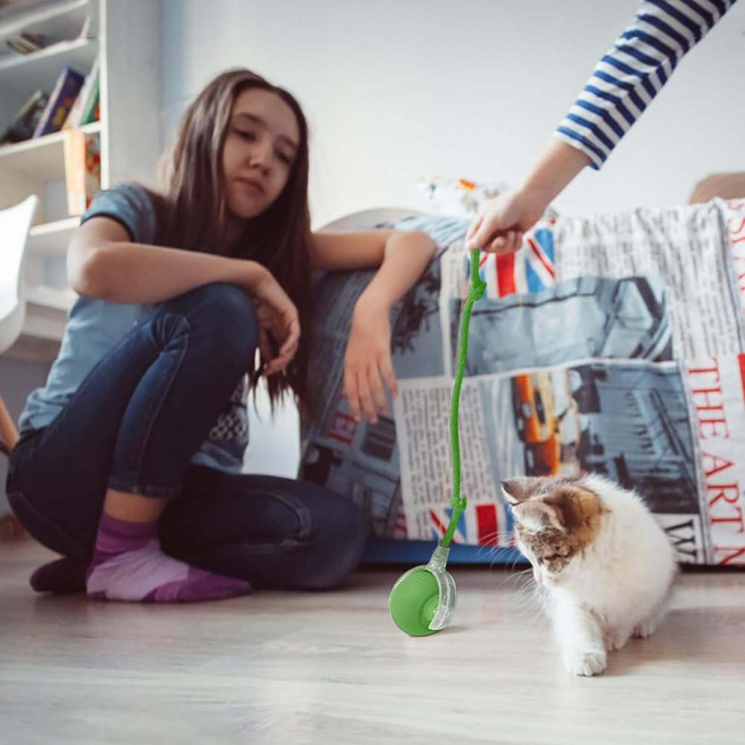 Pawaroo Automatic 360° Rolling Ball Toy for Indoor Dogs & Cats